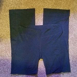 Under Armour yoga pants medium